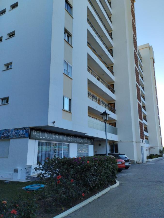 Apartment Near The Beach ماربيا المظهر الخارجي الصورة